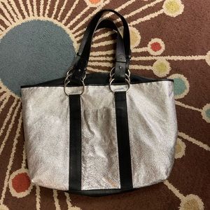 Jane August Oversized Silver Leather Tote